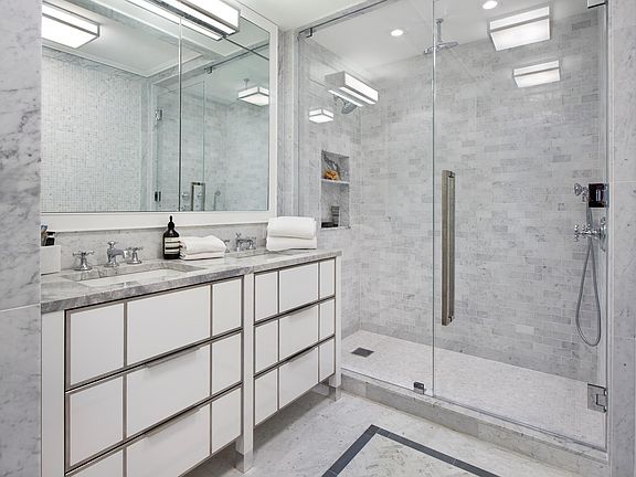 5th image of 344 W 72nd St APT 1106