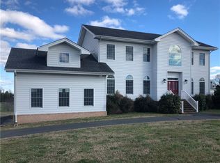 2202 Cold Cheer Dr, Tappahannock, VA 22560