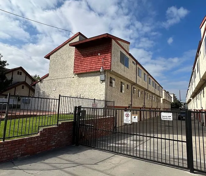 209 N Nicholson Ave #D — Photo 1