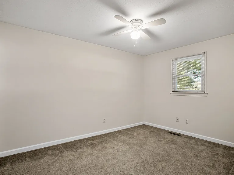 13-12 Atlantic Ave-05