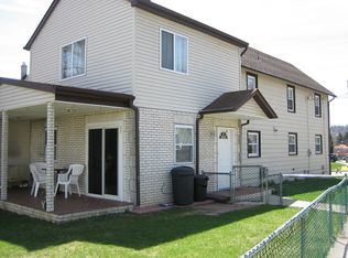 19 Maple Ave, Dover, NJ 07801