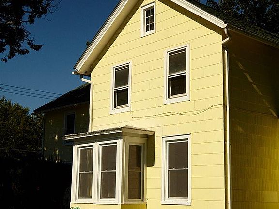 2nd image of 148 Main St