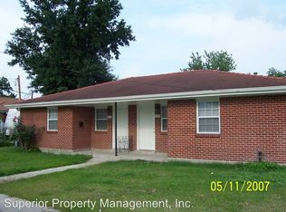 2111 Fazzio Rd, Chalmette, LA 70043