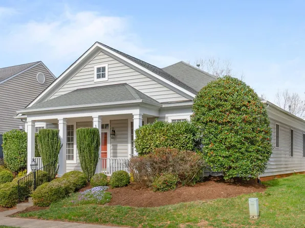 3281 Turnberry Cir, Charlottesville, VA 22911