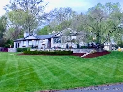 32 Windsor Road East, North Haven, CT, 06473