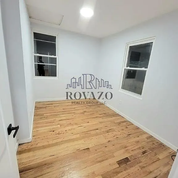 378-379 S 20th St #2R — Photo 7