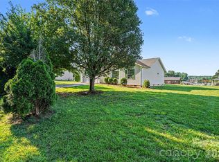 105 3rd Ave NW, Hildebran, NC 28637