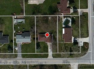 4989 Curtice Rd, Northwood, OH 43619