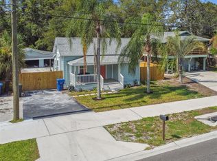 511 Rosery Rd NW, Largo, FL 33770
