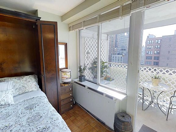 2nd image of 160 3rd Ave #16B