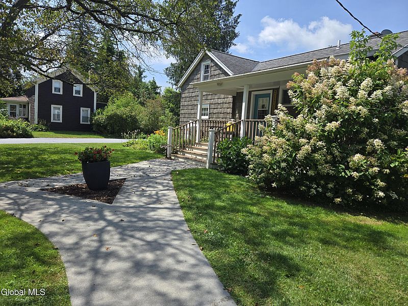 2nd image of 12 McCaffrey Street