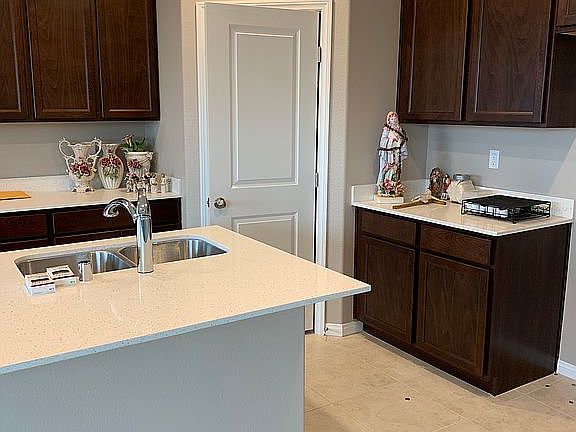 5th image of 10270 Grey Pine Ct