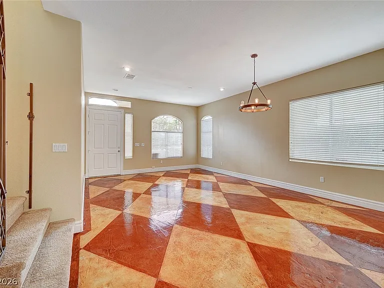 9462 Castillana Ct — Photo 18