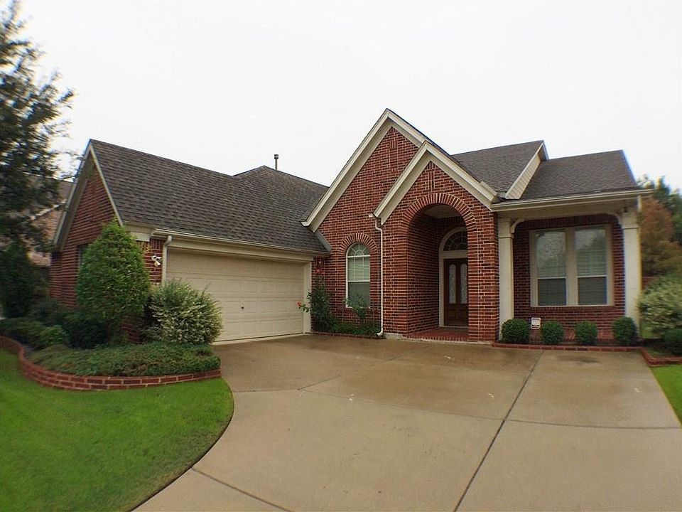 1st image of 2459 Waterside Dr