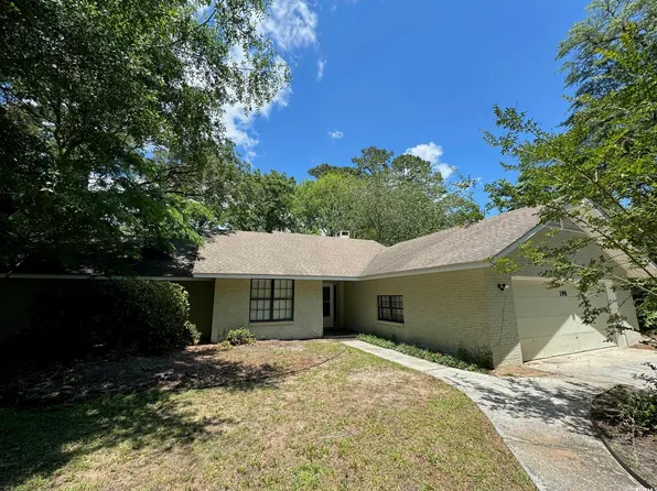198 Hawthorn Dr., Pawleys Island, SC 29585
