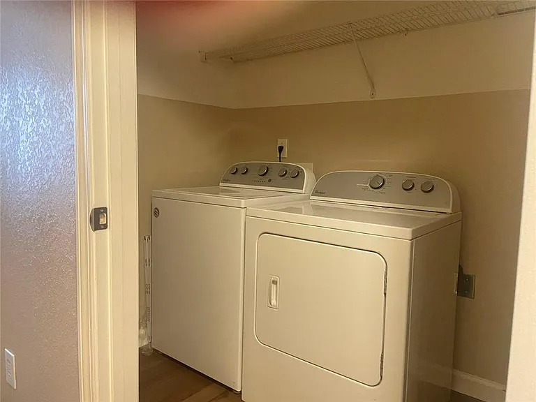 5092 Windsor Forrest Ln — Photo 10
