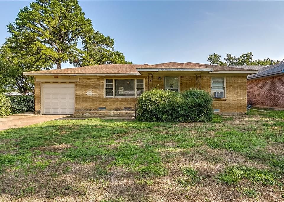 1st image of 1705 Pecan Park Dr