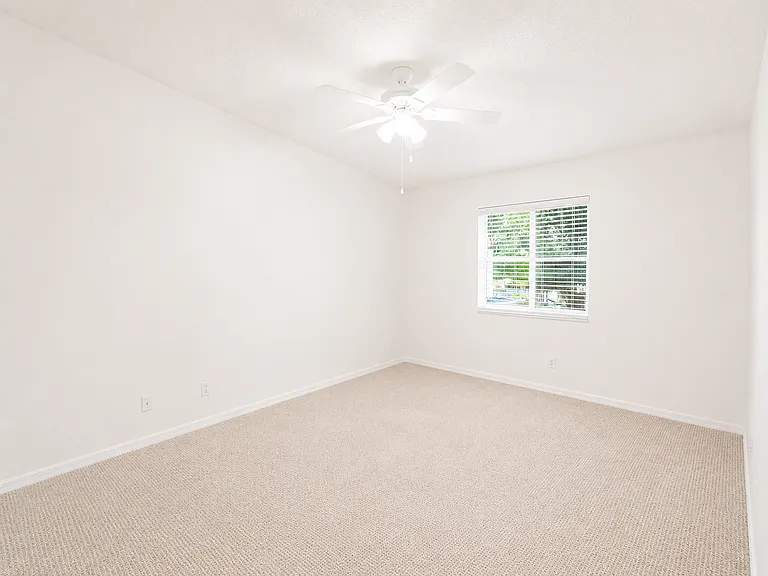 1740 SW 114th Ter — Photo 10