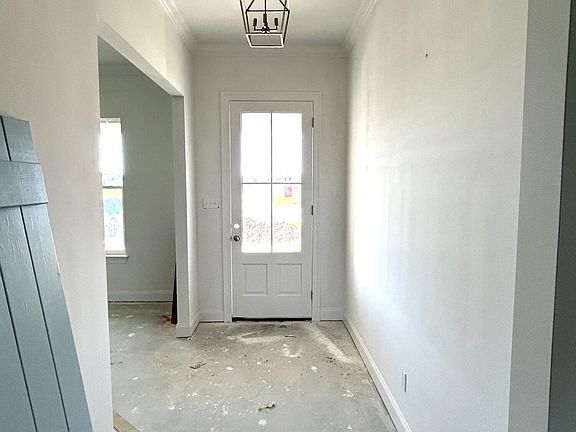 3rd image of 100 Rio Dr