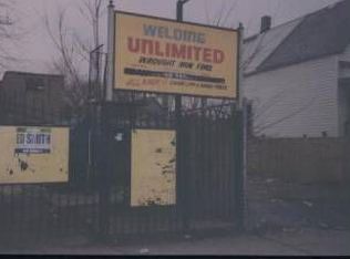 5035 W Chicago Ave, Chicago, IL 60651