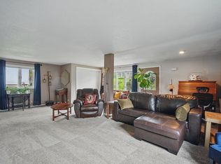 819 Olinda Ave, Des Moines, IA 50315