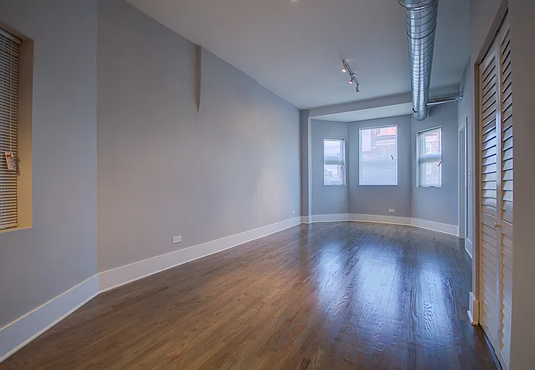 2001 S Allport St #2F — Photo 2