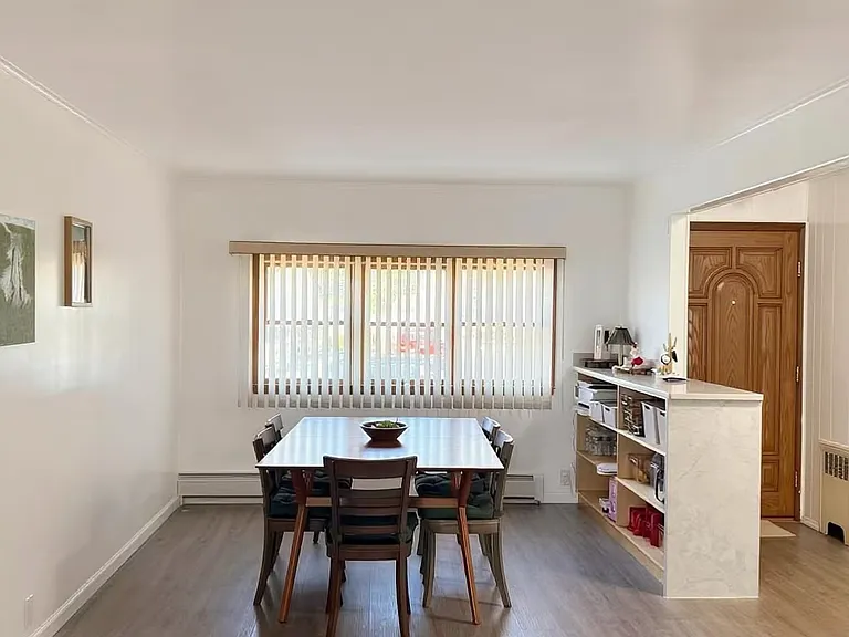28 Wensley Rd — Photo 4