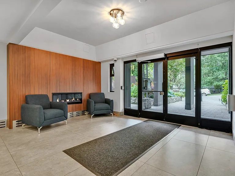 1320 Bute St — Photo 15