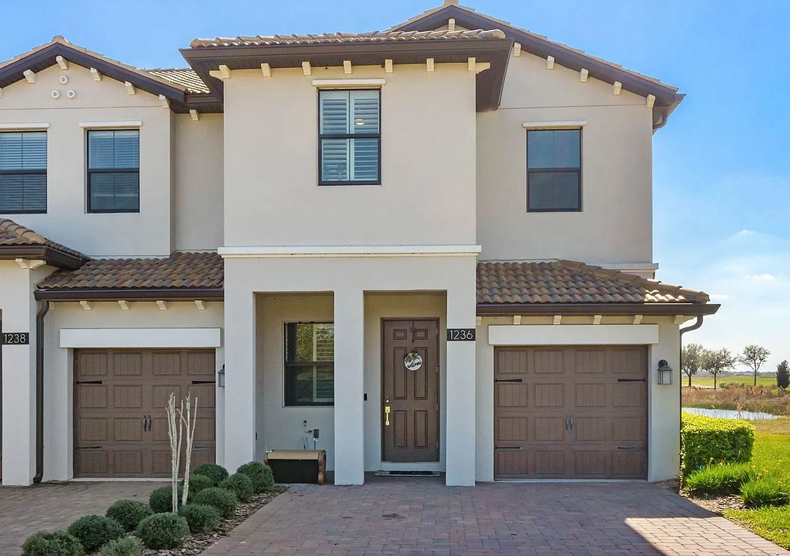 3bd / 2.5Bth Townhouse at Champions Gate — Photo 1