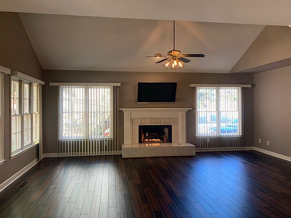 2nd image of 2765 Wyndcliff Way