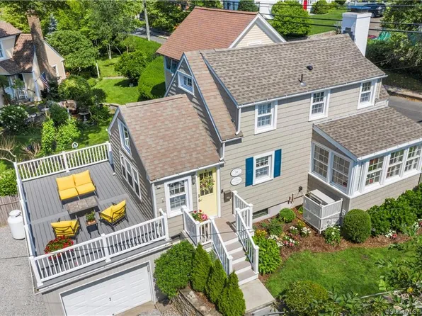 39 Prospect Street, Essex, CT 06426