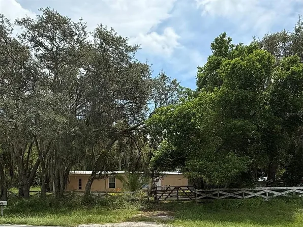 8661 E C #48, Center Hill, FL 33514