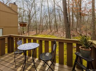 98 Granite Rd, Guilford, CT 06437