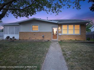 4424 Barclay Pl, Lansing, MI 48911