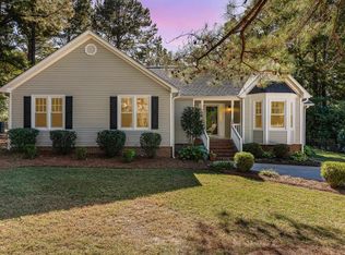 2048 Queen Charlotte Pl, Raleigh, NC 27610