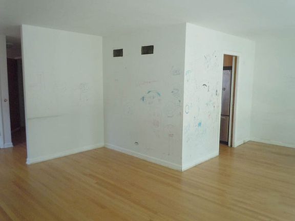 4th image of 1814 South Blvd