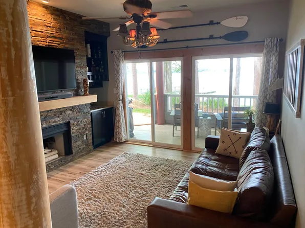 340 Northwest Dr, Davidson, NC 28036