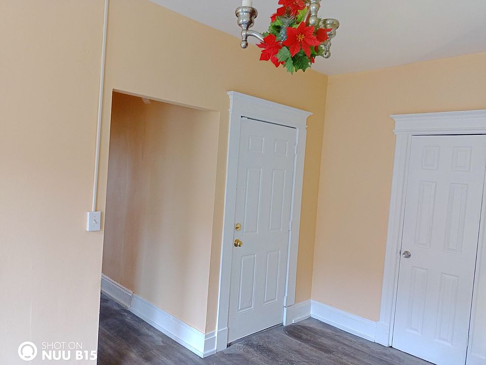 1st image of 125 Franklin Ave APT 1