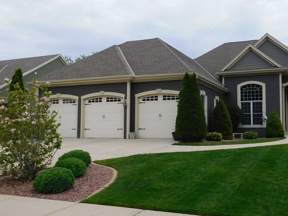 1st image of 1926 Blackhawk Dr