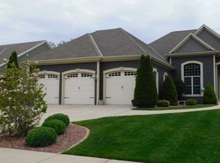 1926 Blackhawk Dr, Grafton, WI 53024