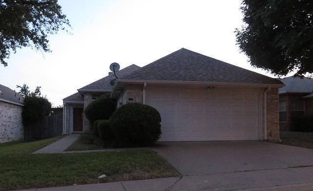1st image of 717 Ashbrook Dr