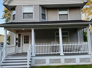 261 Baldwin Ave, Sharon, PA 16146