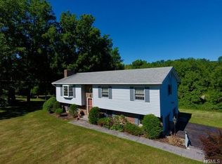 107 Forest Rd, Wallkill, NY 12589