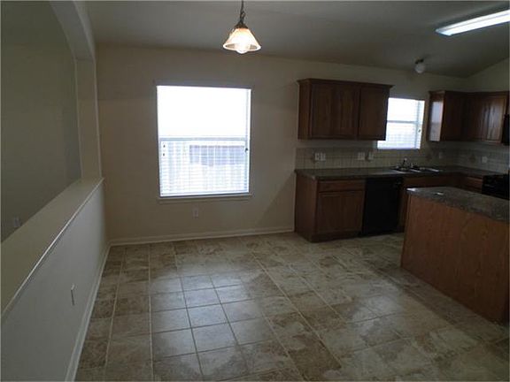 5th image of 2015 Wildbrook Canyon Ln