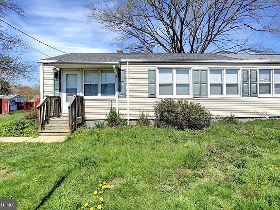 2nd image of 37 Aberdeen Ave