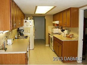 1st image of 14 Woodmere Cir