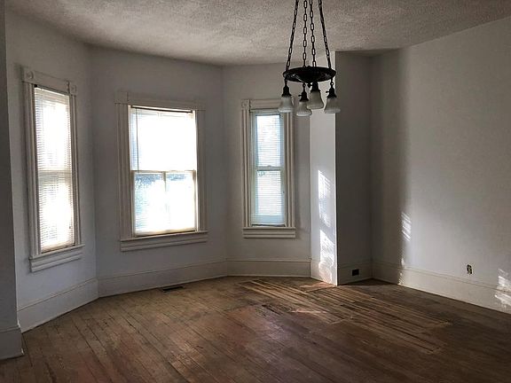 4th image of 46 Yeocomico Ln