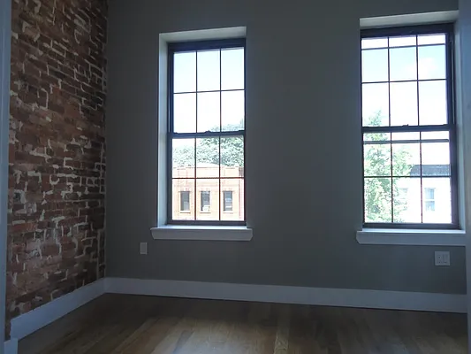 Rented by Next Door Realty NYC | media 28