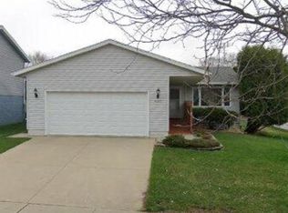 4335 Valley Dr NW, Rochester, MN 55901
