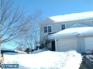 111 Azalea Cir, Royersford, PA 19468